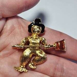 **Sale** Vintage Avon Scarecrow Brooch Gold Tone Enamel Autumn Fall Brooch
